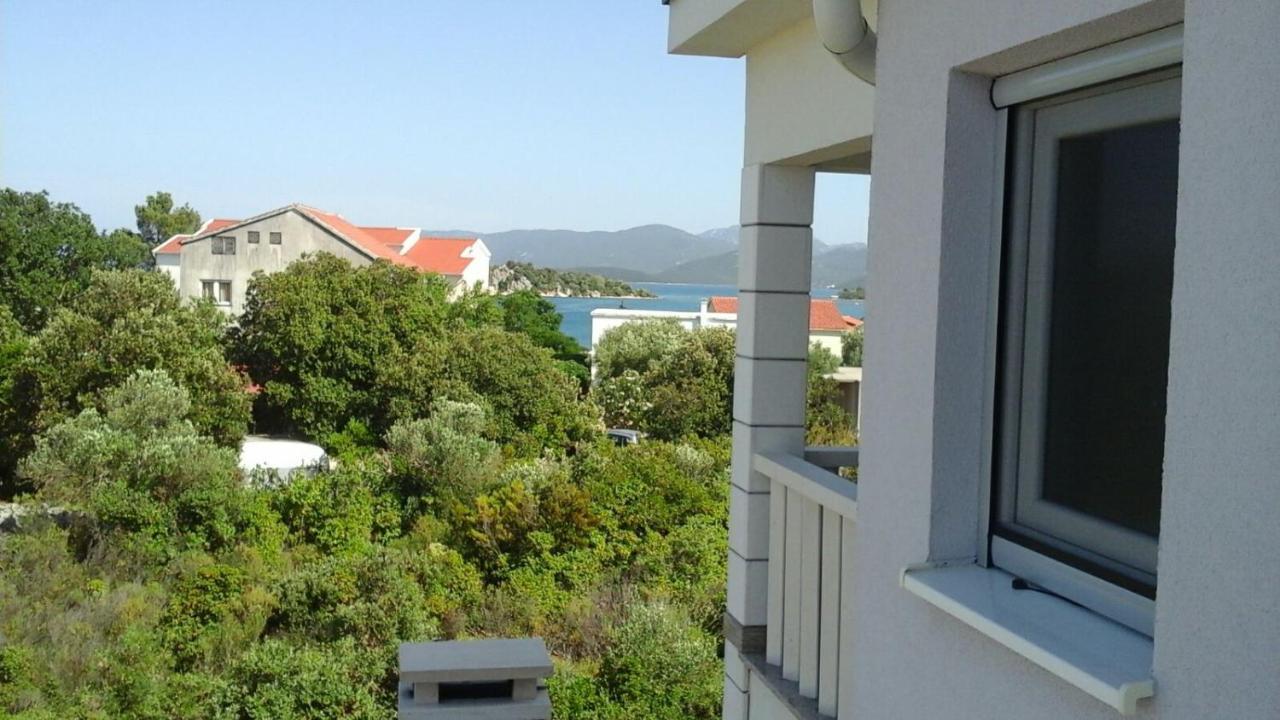 Villa Adria Сресер Экстерьер фото